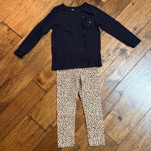 3 for $21 💜Carter's Black Top and Leopard Print Leggings Set